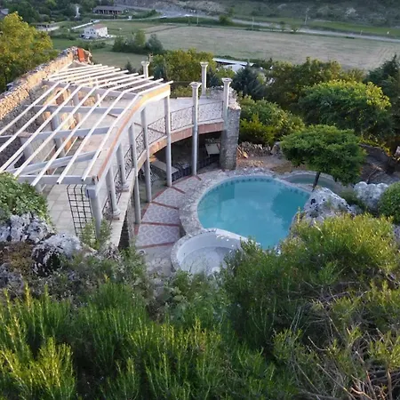 élégante à + Piscine Privée Villa Lussan (Gard)